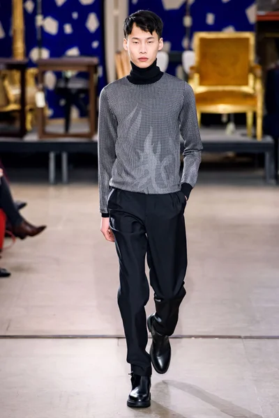 Look 41